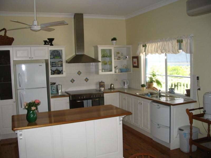 Oakview QLD 4600