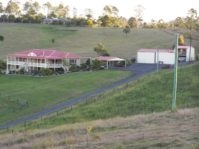 17 Ilga Road, Lagoon Pocket QLD 4570