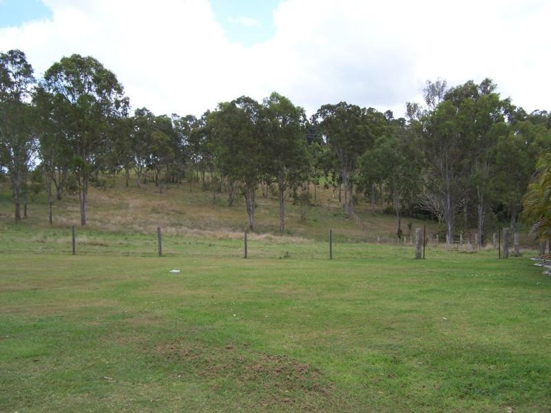 8 Sunrise Circle, The Dawn QLD 4570