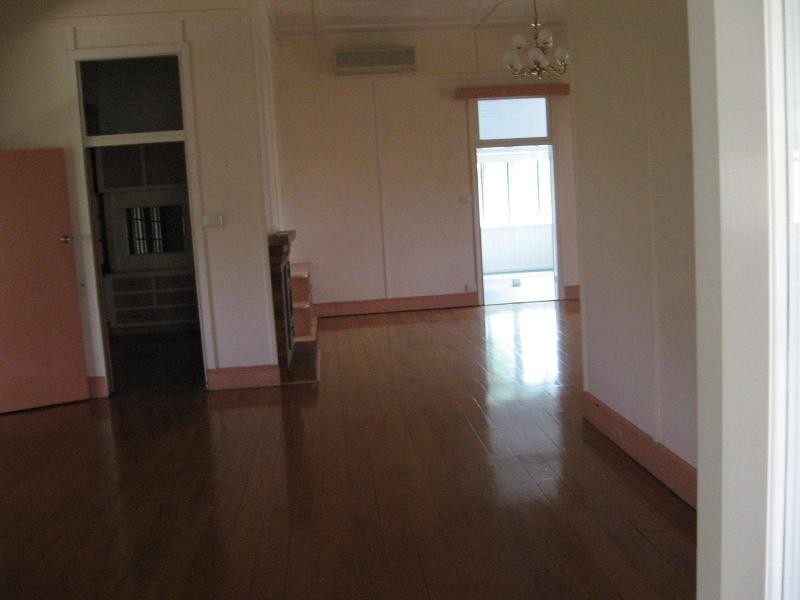 10 lawrence Street, Gympie QLD 4570