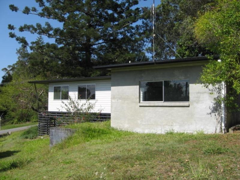 5 George St, Cooran QLD 4569