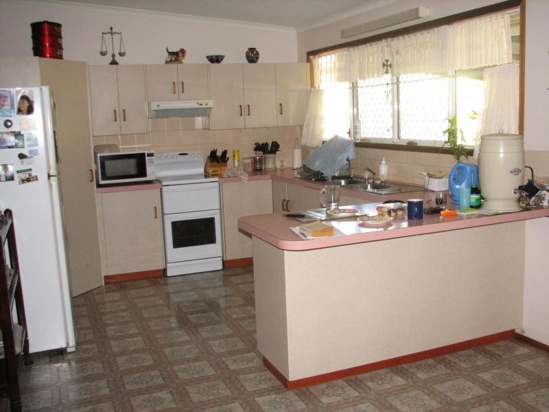46 fritz Road, Chatsworth QLD 4570