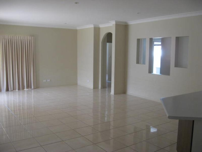 8 eagleview close, Gympie QLD 4570