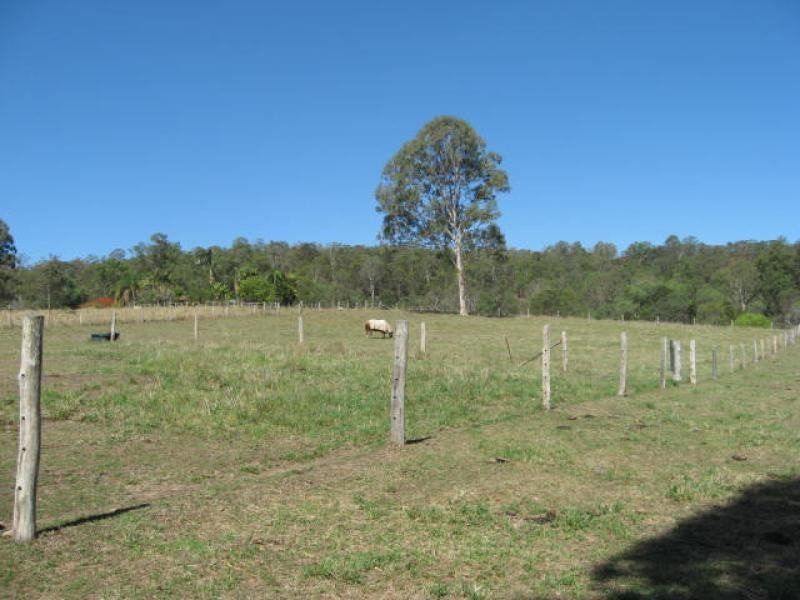 Mothar Mountain QLD 4570