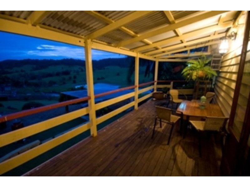 Mothar Mountain QLD 4570