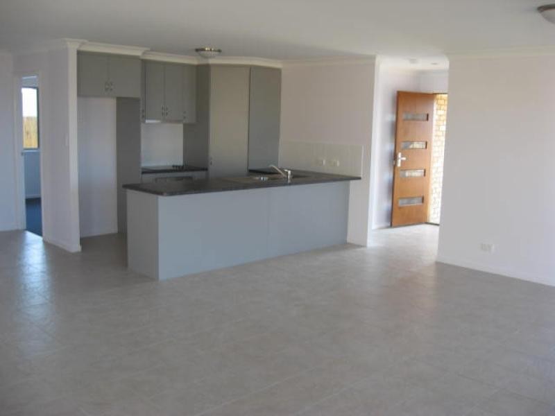 12 Managers court, Jones Hill QLD 4570