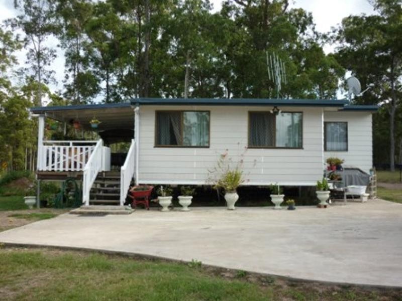 Glenwood QLD 4570