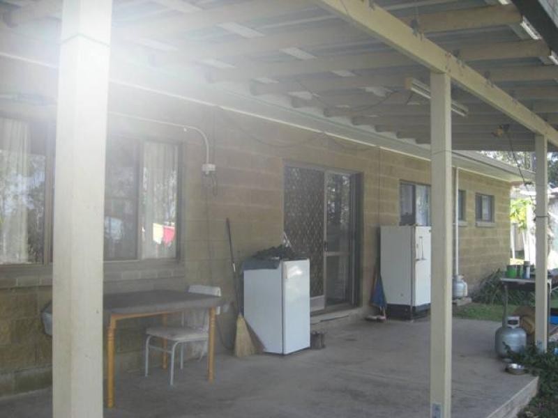 14 Van Doren Rd, Southside QLD 4570