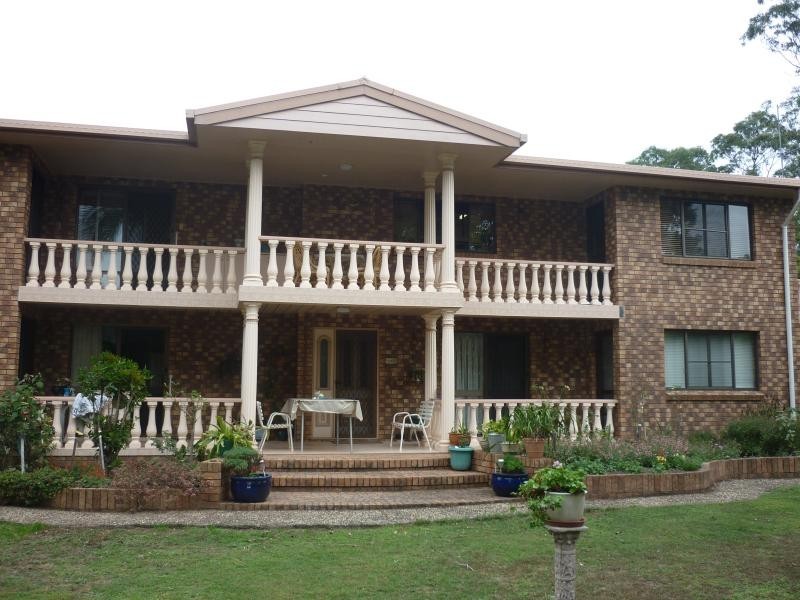 7 Lindsay, Southside QLD 4570