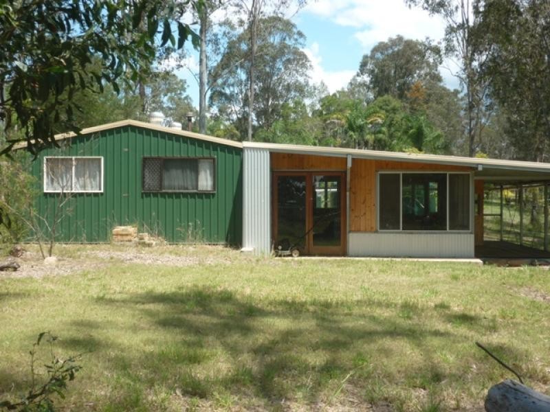 14 Little Widgee, Widgee QLD 4570