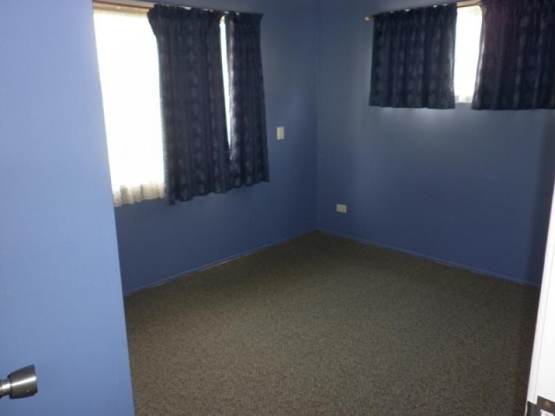 87 Crescent Rd, Gympie QLD 4570