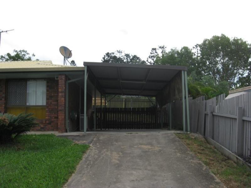 5 Stephenson Place, Monkland QLD 4570