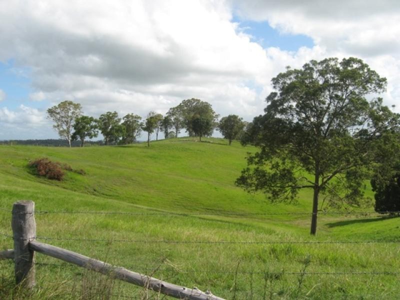 Veteran QLD 4570
