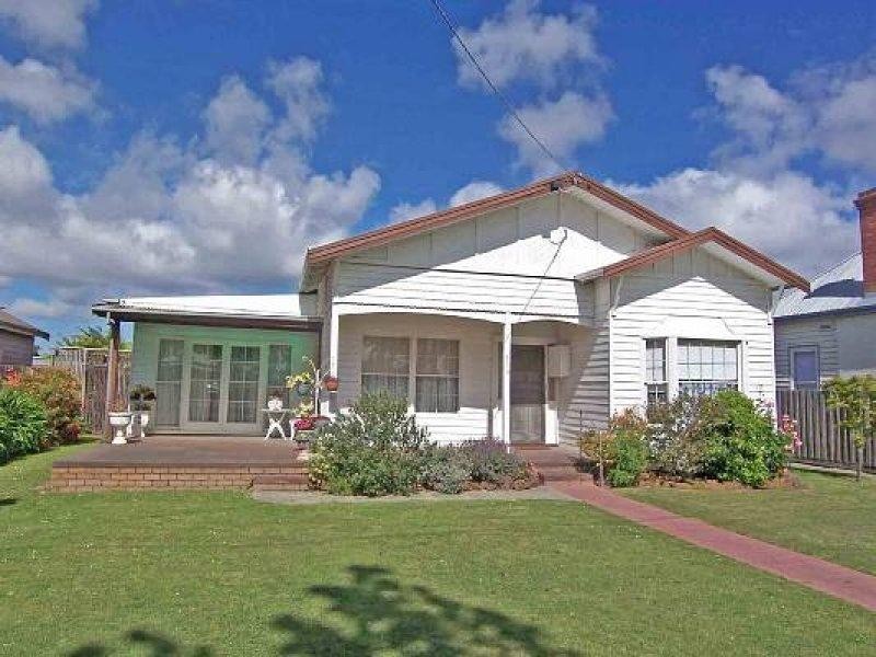 339 Commercial Road, Yarram VIC 3971