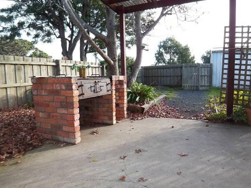 28 GROWSE STREET, Yarram VIC 3971