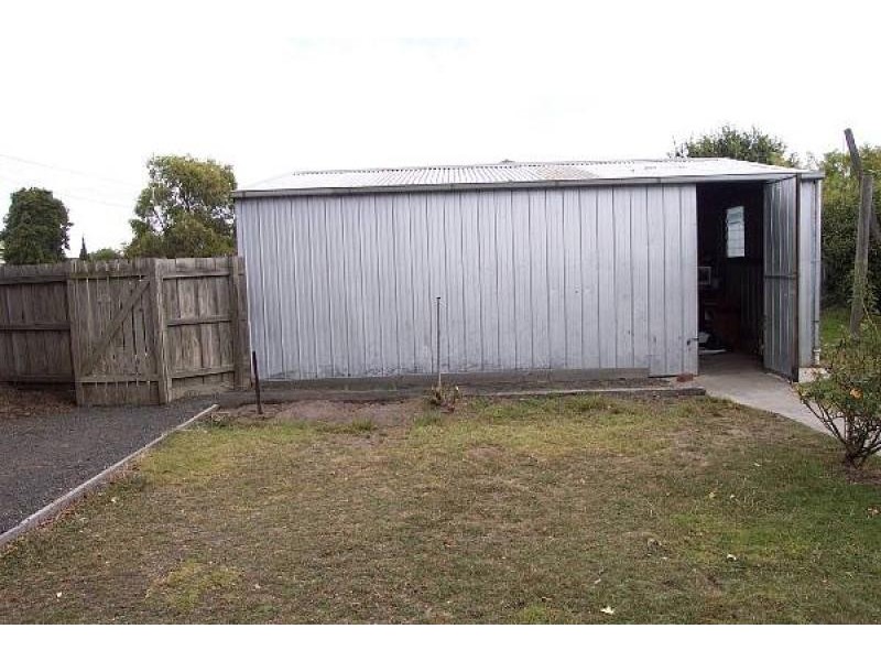 28 GROWSE STREET, Yarram VIC 3971