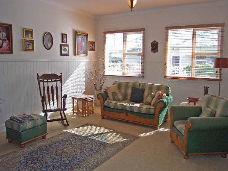 63 COMMERCIAL ROAD, Yarram VIC 3971