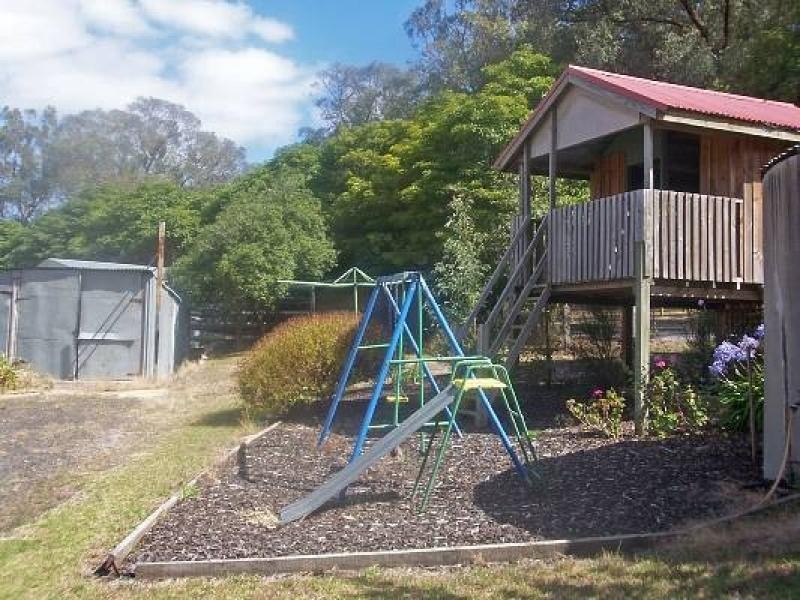 12 Donoghues Road, Yarram VIC 3971