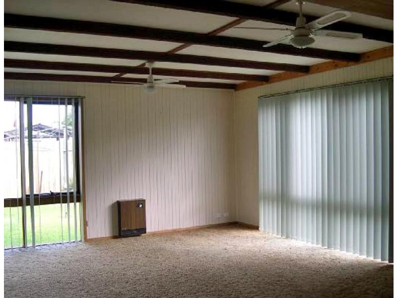 118 Commercial Road, Yarram VIC 3971