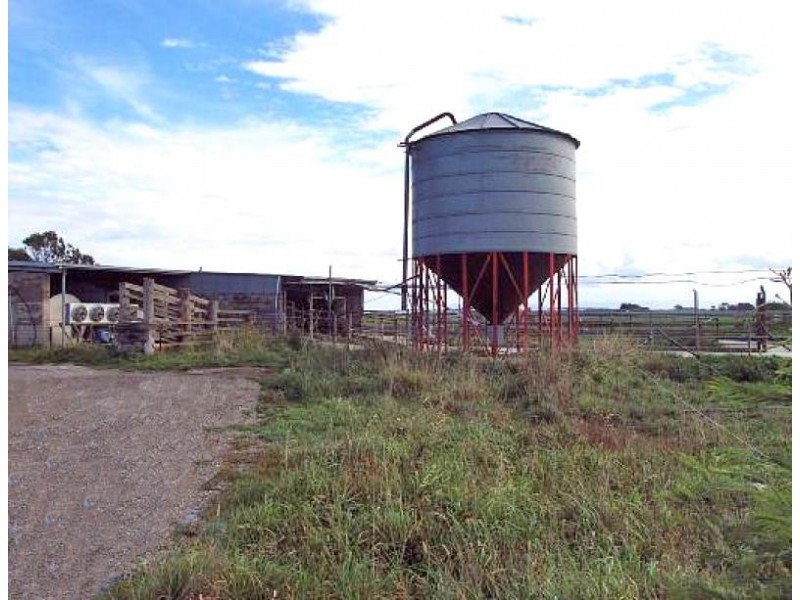 5868 Old Sale Road, Yarram VIC 3971