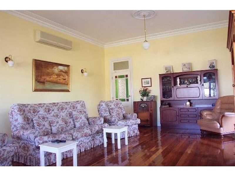9 WESLEY STREET, Yarram VIC 3971