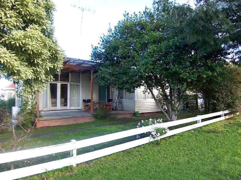 32 GROWSE STREET, Yarram VIC 3971