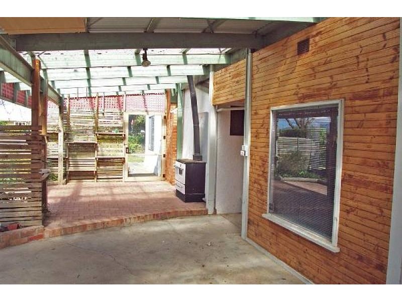11 McMillan Crescent, Yarram VIC 3971
