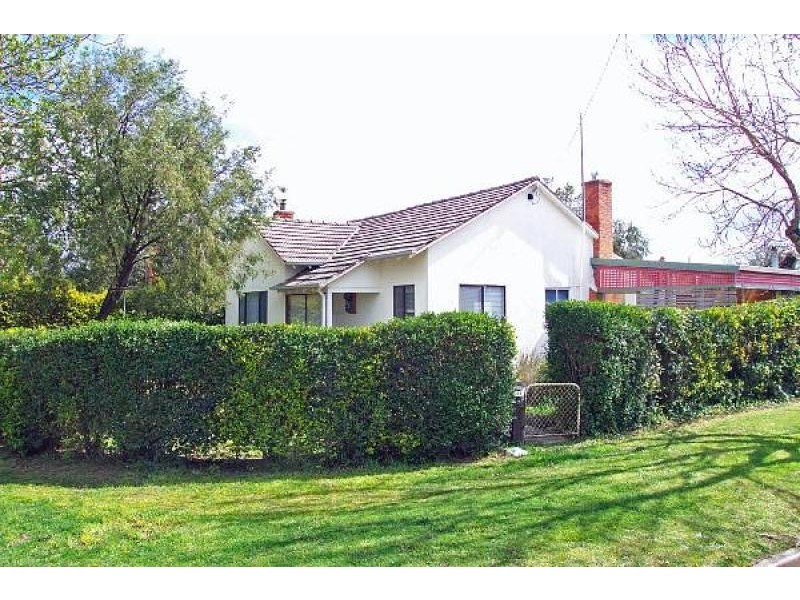 11 McMillan Crescent, Yarram VIC 3971