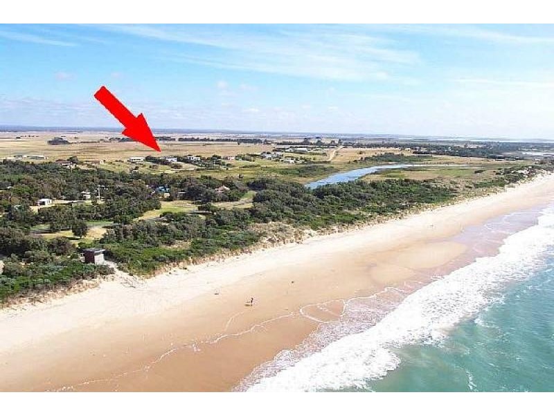 7 BYRNES ROAD, Woodside Beach VIC 3874