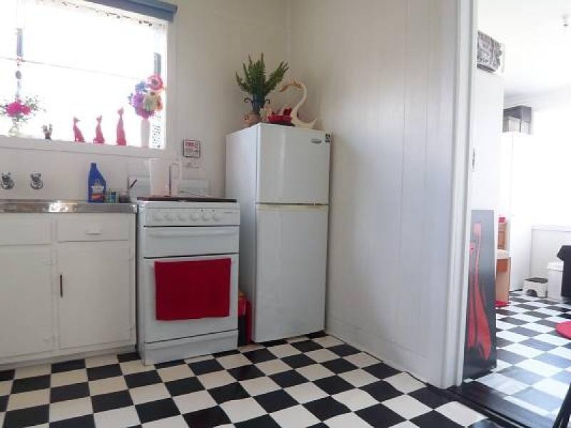8 BRUCE STREET, Yarram VIC 3971