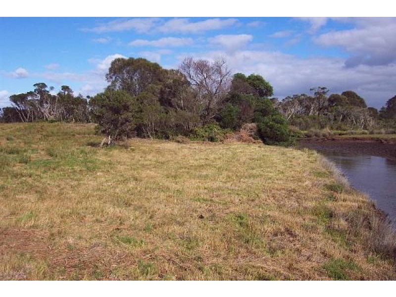 Mcloughlins Beach VIC 3874