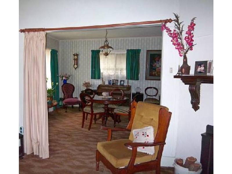 24 WESLEY STREET, Yarram VIC 3971