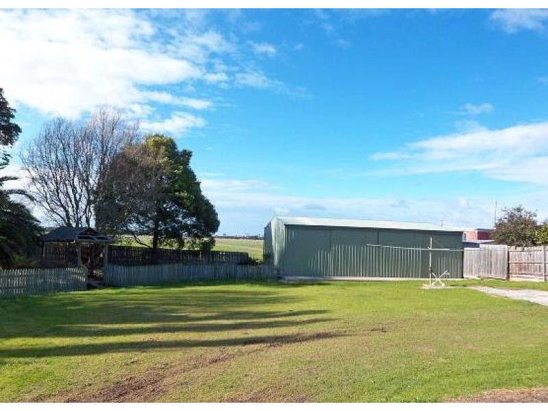 31 NICOL STREET, Yarram VIC 3971