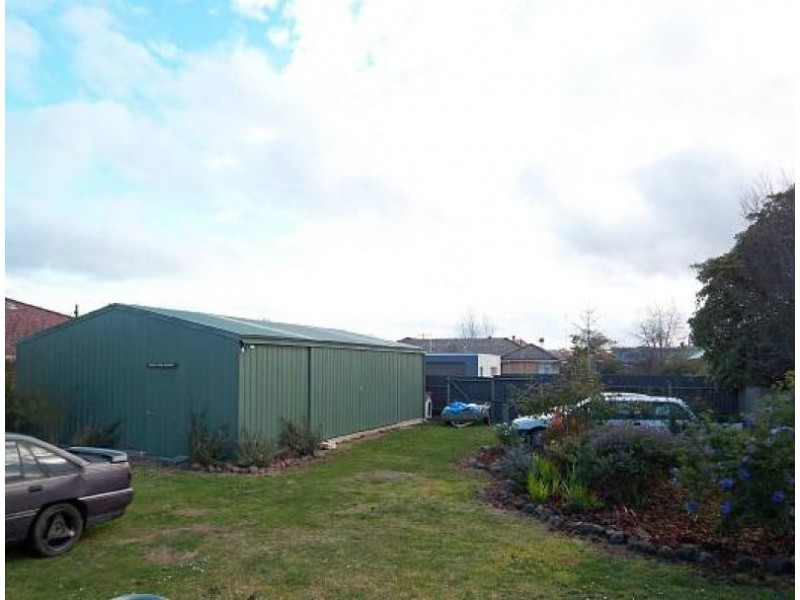 76 UNION STREET, Yarram VIC 3971