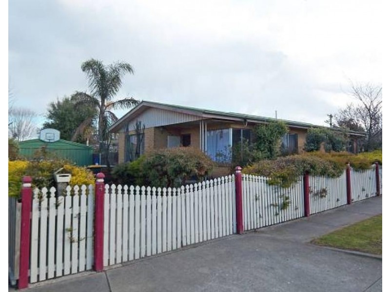 4 Grant Street, Yarram VIC 3971