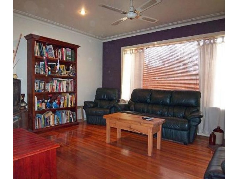 4 Grant Street, Yarram VIC 3971