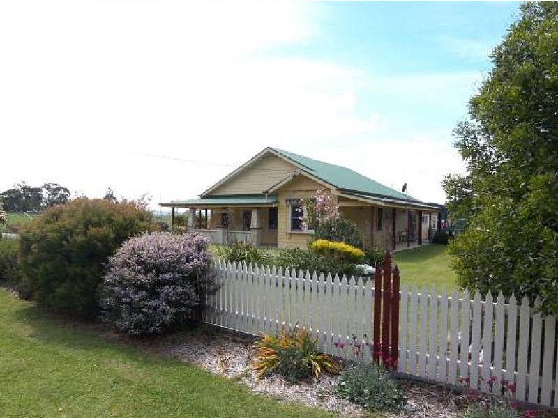 704 Tarra Valley Road, Devon North VIC 3971