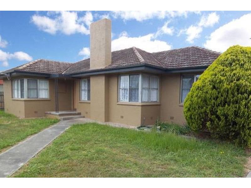 16 Bruce Street, Yarram VIC 3971