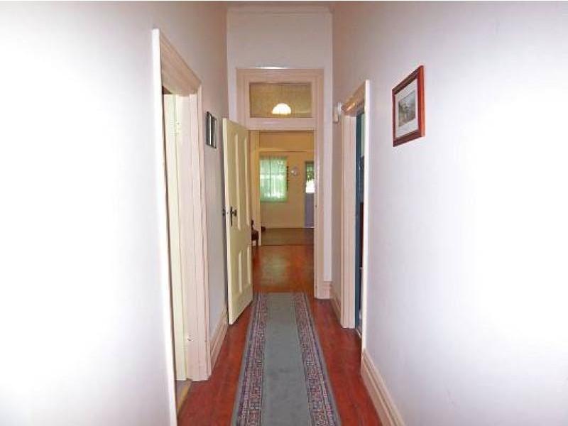 42 Nicol Street, Yarram VIC 3971