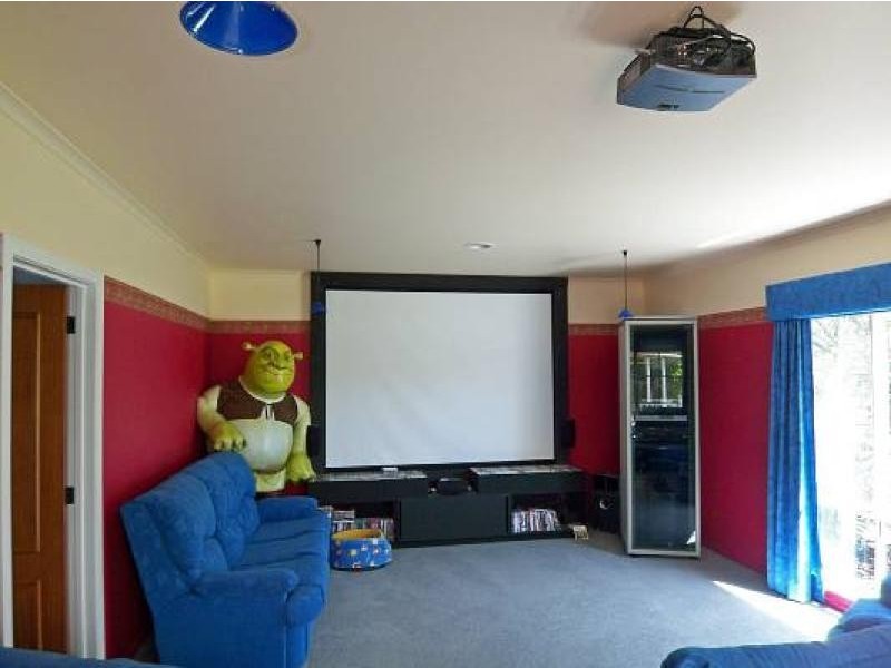 13 Hobson Court, Devon North VIC 3971