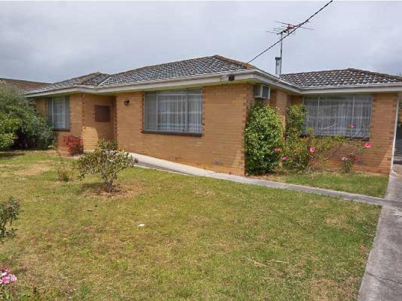 64 James Street, Yarram VIC 3971