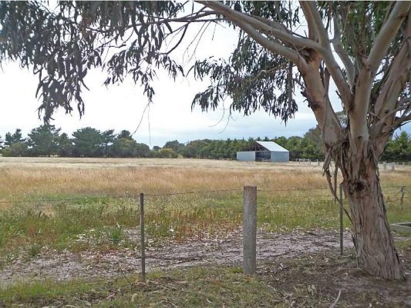 11 Patons Road, Woodside Beach VIC 3874