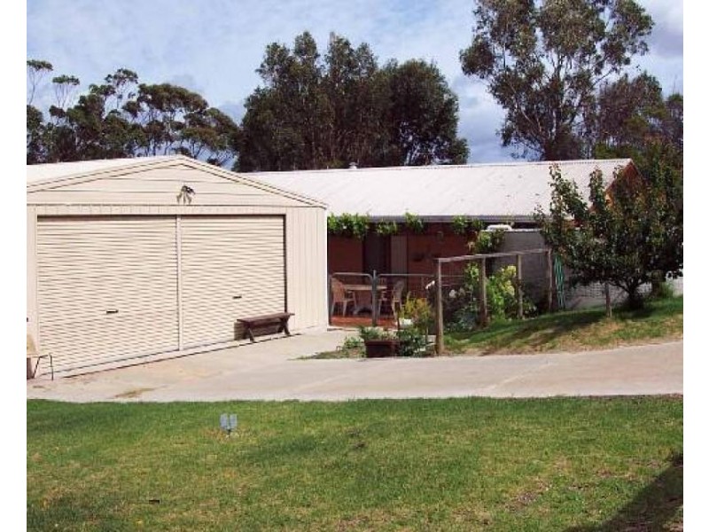 33 Richard Road, Woodside Beach VIC 3874