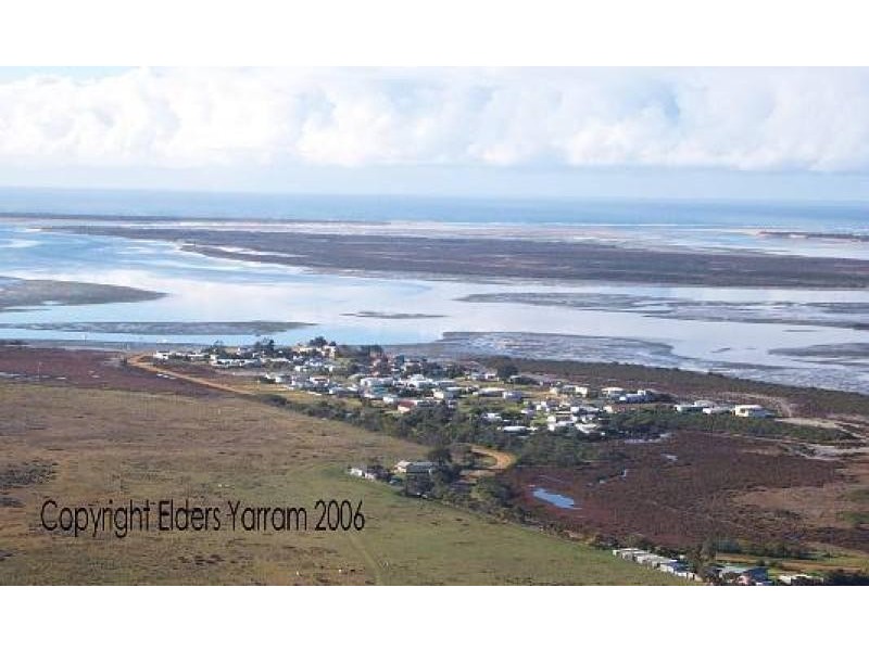 9 FISHER STREET, Manns Beach VIC 3971