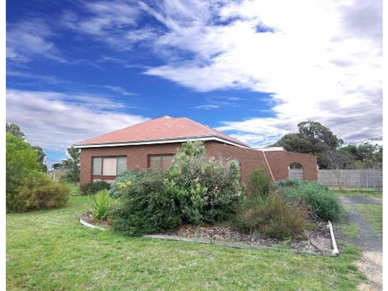 14 Nelson Street, Port Albert VIC 3971