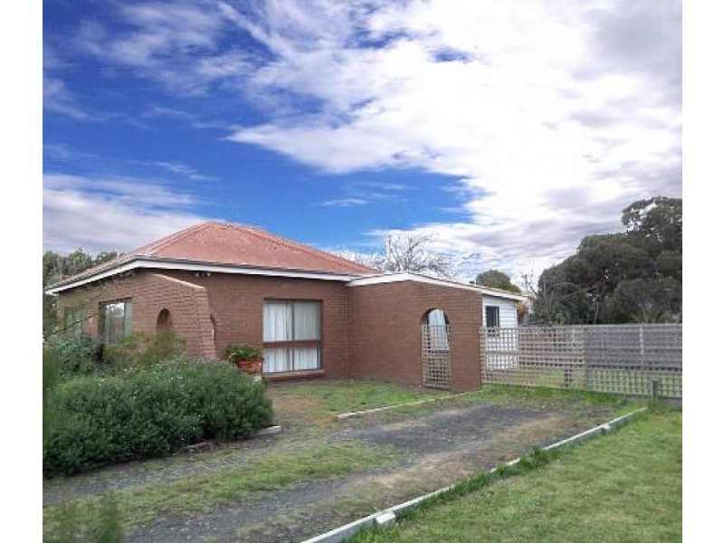 14 Nelson Street, Port Albert VIC 3971