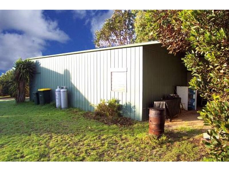 13 Byrnes Road, Woodside VIC 3874