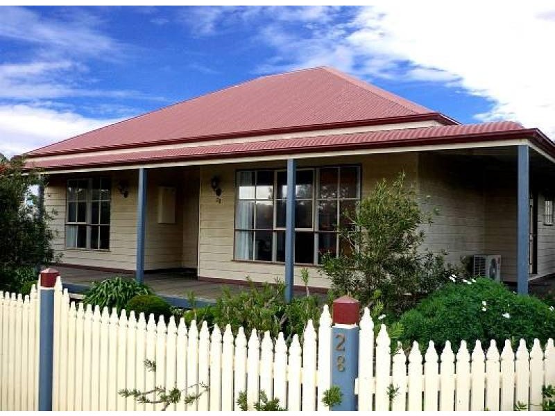 28 Albert Street, Port Albert VIC 3971