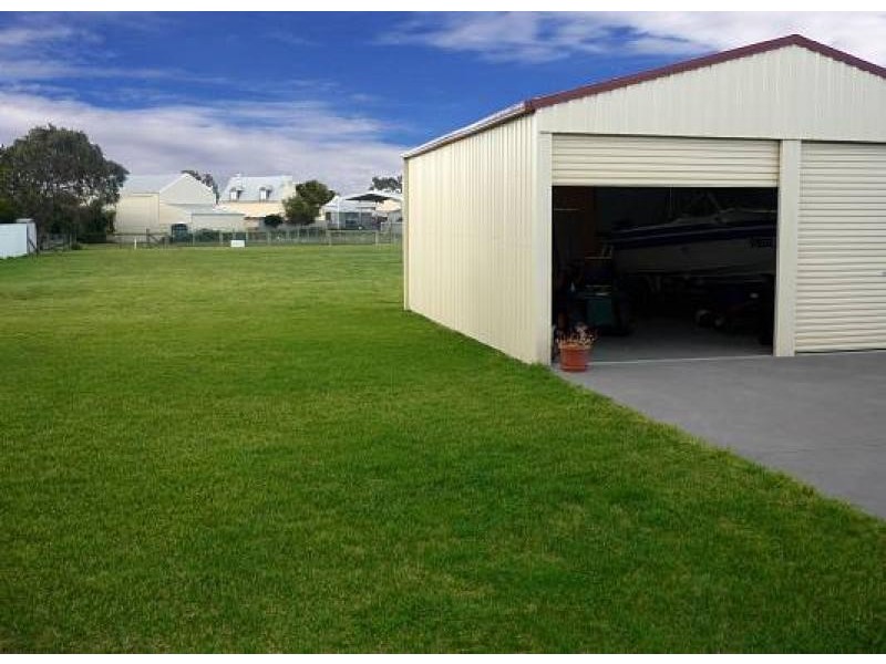 28 Albert Street, Port Albert VIC 3971