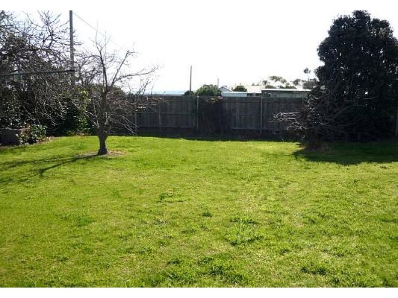 2 VICTORIA STREET, Port Albert VIC 3971